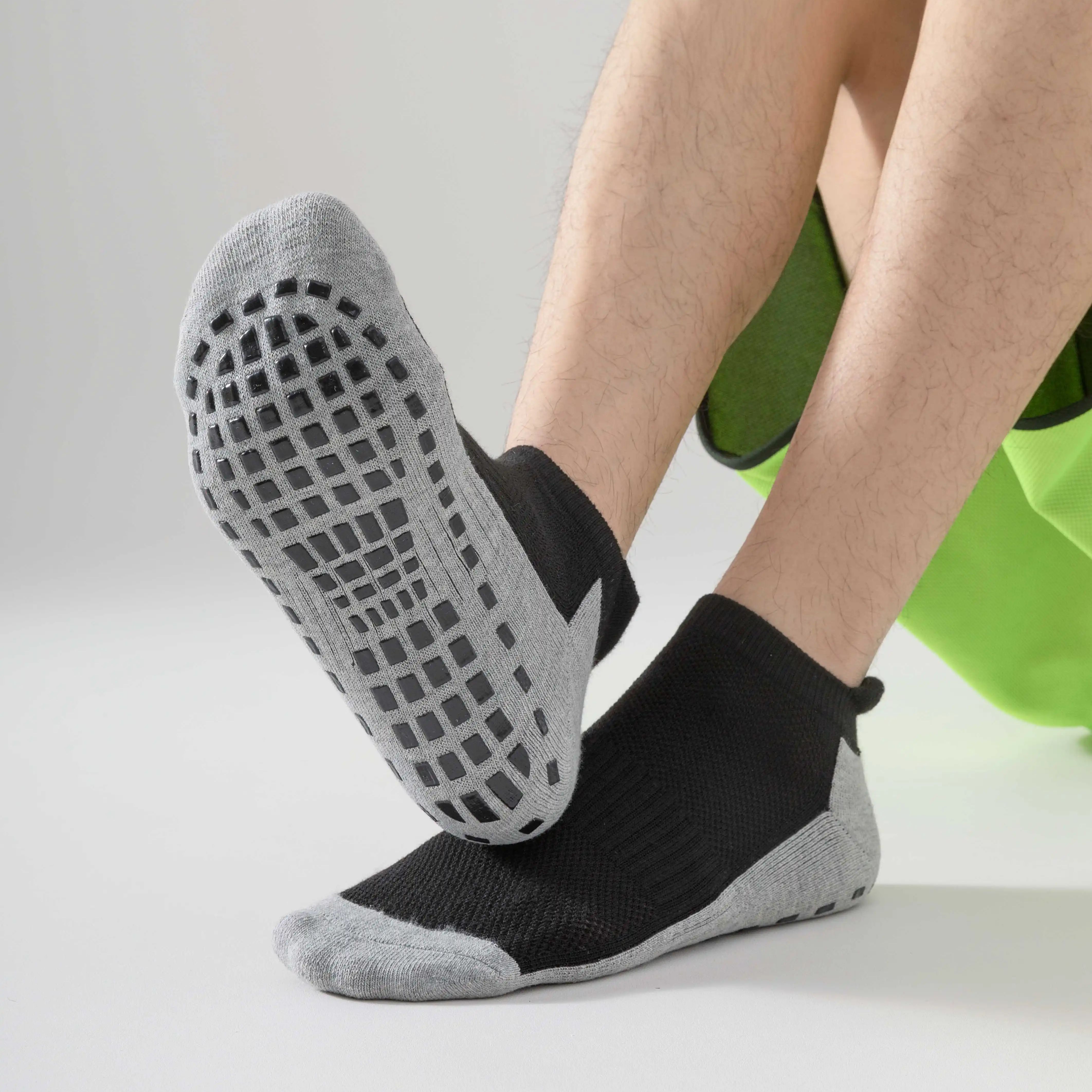 Voetbalsokken, verdikte handdoeksokken, basketbalsokken met korte buis voor heren, antislip- en slijtvaste sportsokken van siliconen