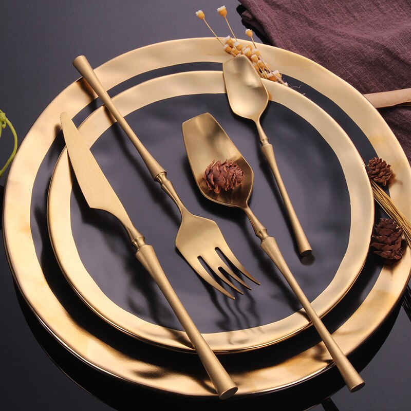 Gilded Plates Matte Gold Cutlery Set Steak Dish Dessert Tray Kitchen Dinner Plates Ceramic Dishes Bowls 1pcs