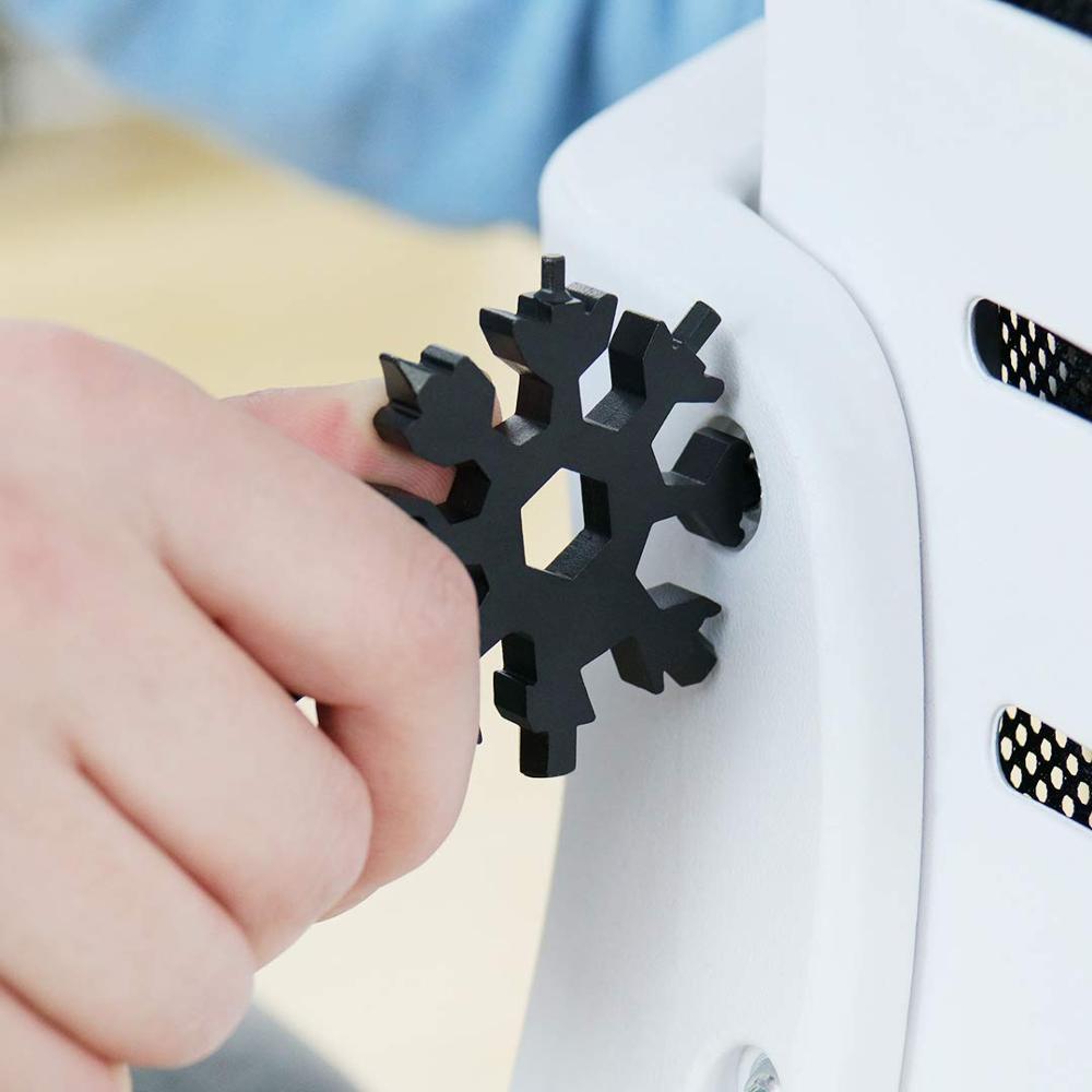 Outil multifonction flocon de neige 18-en-1 AMENITEE-outil multi-flocons de neige en acier inoxydable Easy N génie-saker 18-en-1 avec boîte