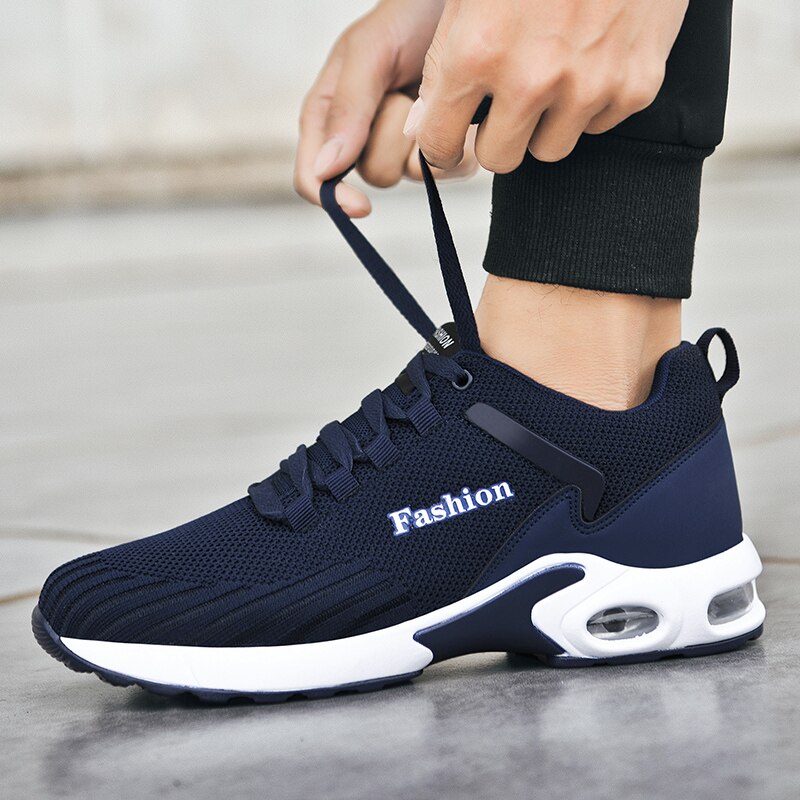Autumn Men's Breathable Golf Sneakers Men's Black Blue Comfortable Grass Golf Training Shoes Track and Field Coach Sneakers