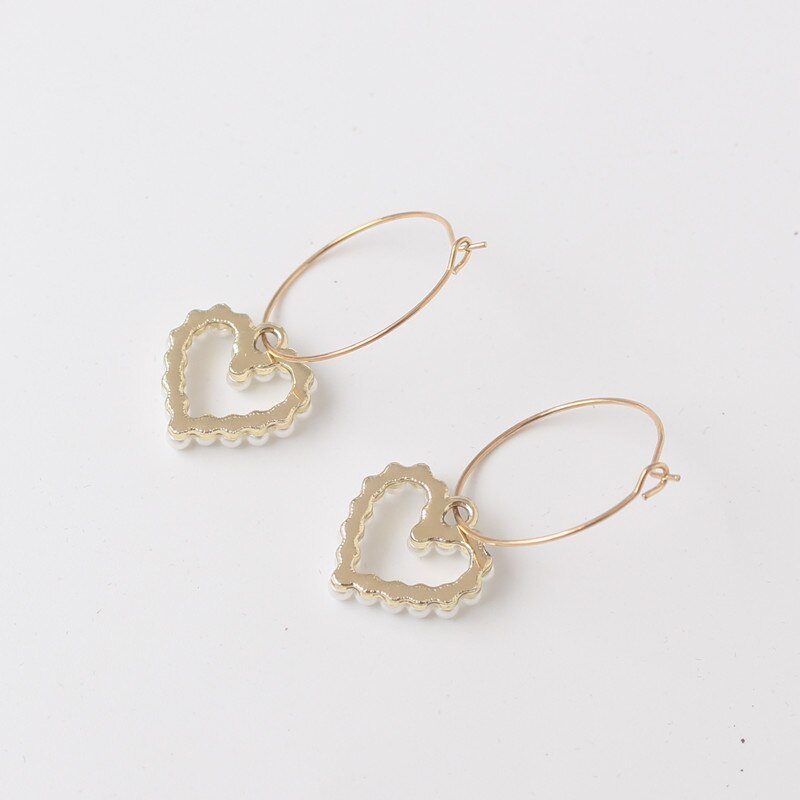 Pearl Heart Pendants Dangle Earrings Korean Women Earrings aretes de mujer modernos Gold Color hollow metal earrings