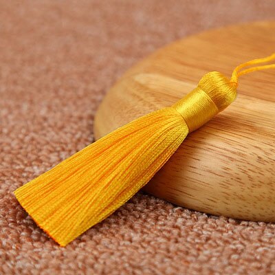 2 stücke 8cm Polyester Seide Quaste Pinsel Anhänger Ohrring Charme Satin Quaste DIY Schmuck Machen Hochzeit Wohnkultur zugriffs: Yellow