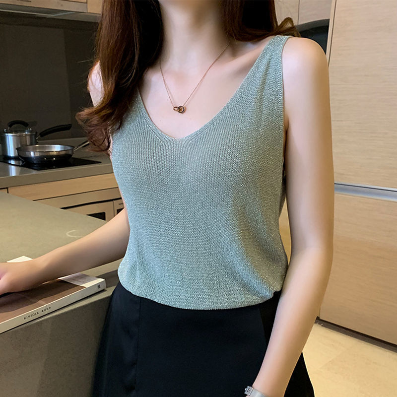 Canotta in seta di ghiaccio da donna 2025 Estate Nuovo maglione lavorato a maglia con scollo a V Interno che copre la pancia Camicia base All-match Top dimagrante Esterno We: S / Cielo Blu