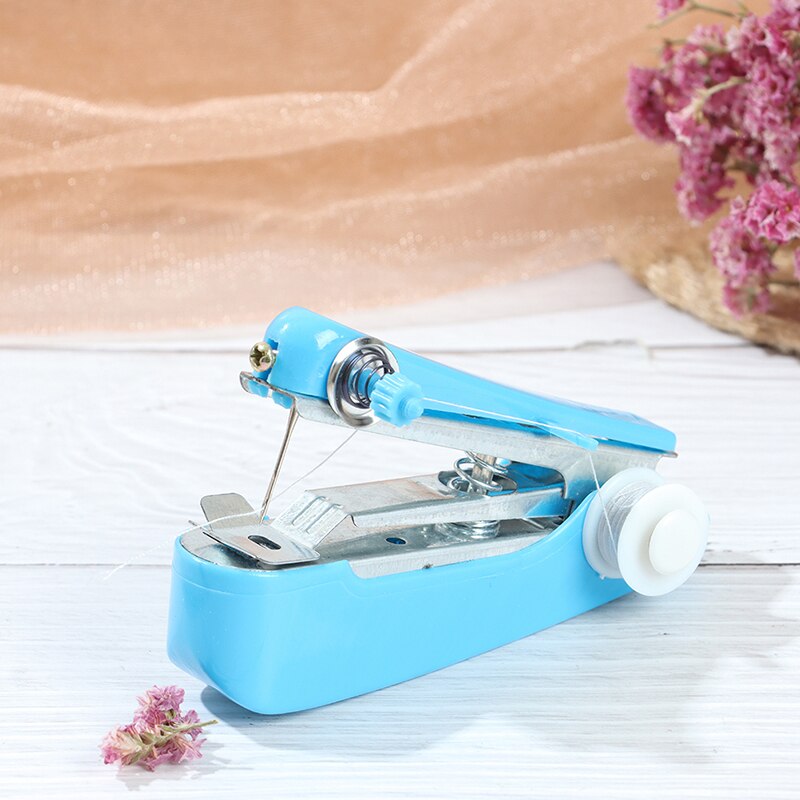 1 Pcs Portable Mini Manual Sewing Machine Simple Operation Sewing Needlework Tools: Blue