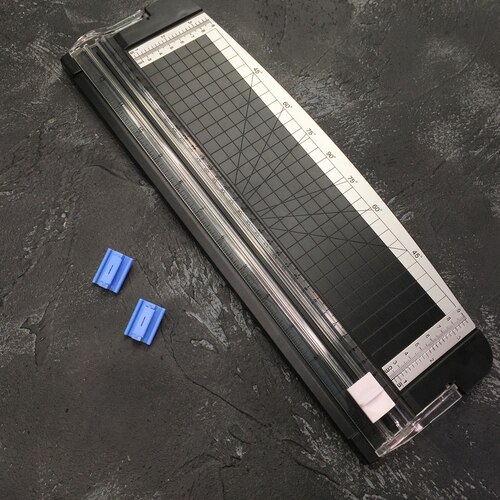 Precision Paper Photo Trimmers Cutter Scrapbook Trimmer Lightweight Cutting Mat MachineDIY Album Handbook Card Cutter: Black and 2 blades