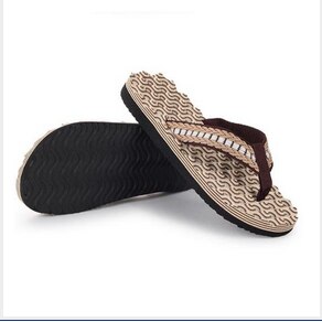 Été hommes enfants tongs Camouflage pantoufles eau sandales anti-dérapant chaussures décontractées fond souple plage Massage pantoufles: YELLOW / 40