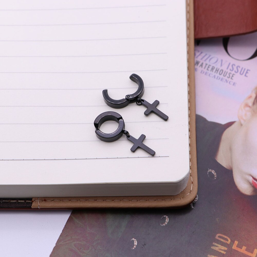 Ear Cuff Clip On Earrings Without Piercing Unisex Earring Cuff No Pierced No Hole Earings Jewelry (Black Cross)