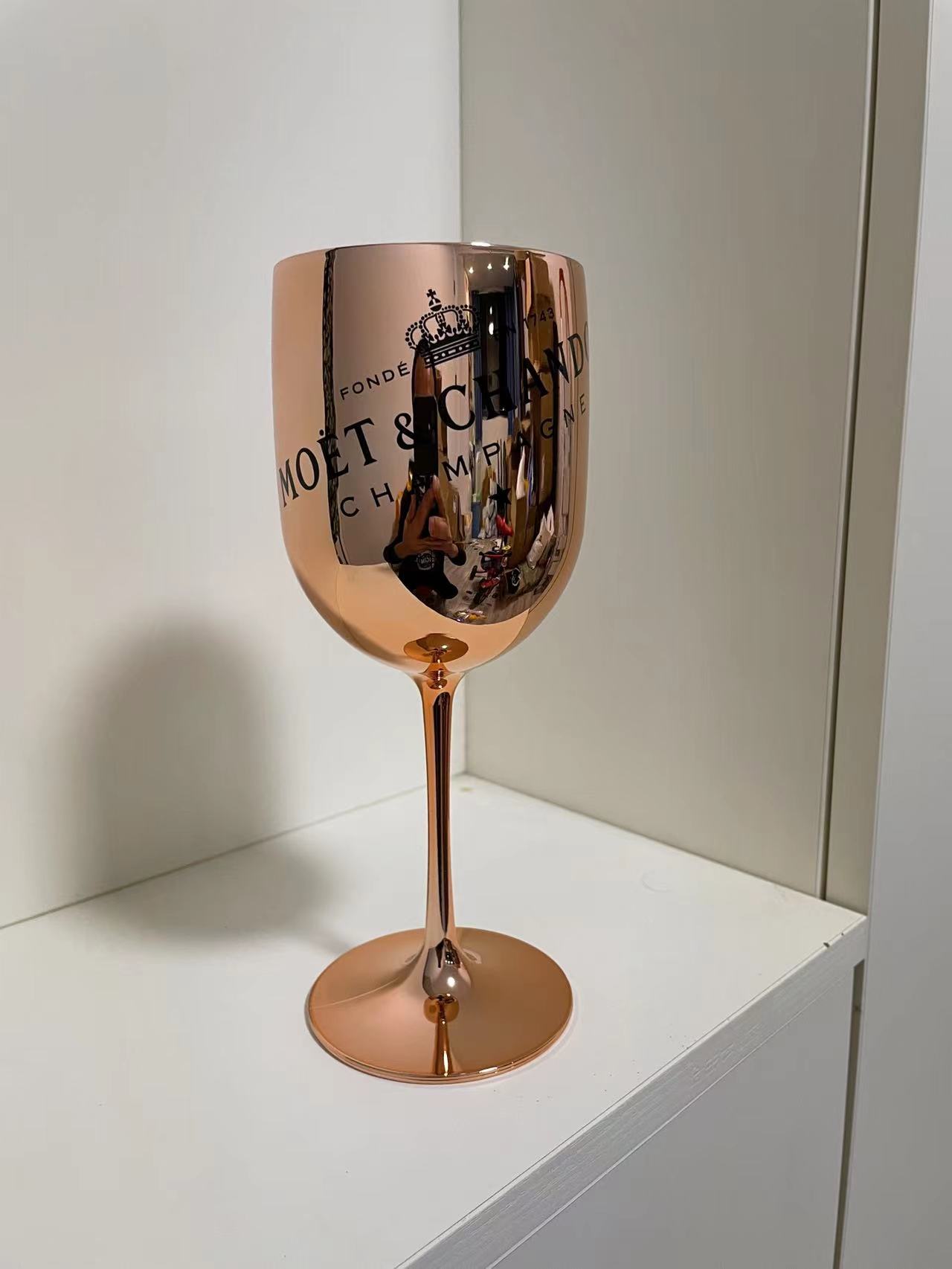 Populære champagneglas, cocktailglas, whiskyglas, akrylglas og high-foot glas i europa og amerika: Multi