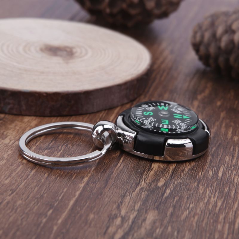 1 pc nemme at bære udendørs camping vandreture mini kompas navigator bærbart nøgleringe, praktisk overlevelsesværktøj