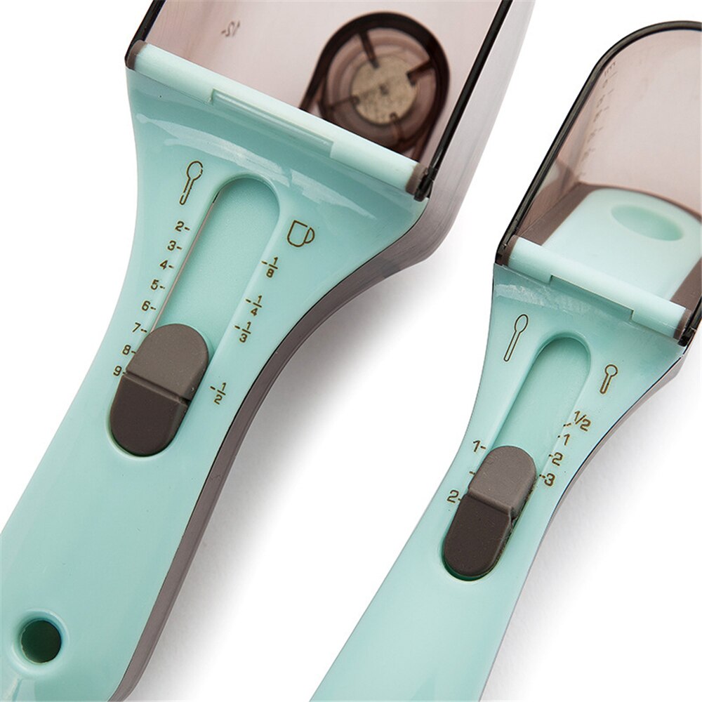 2PCS/Set Kitchen Adjustable Measuring Spoons with Scale Plastic Measuring Scoops Portable Measuring Tools for Baking Cooking