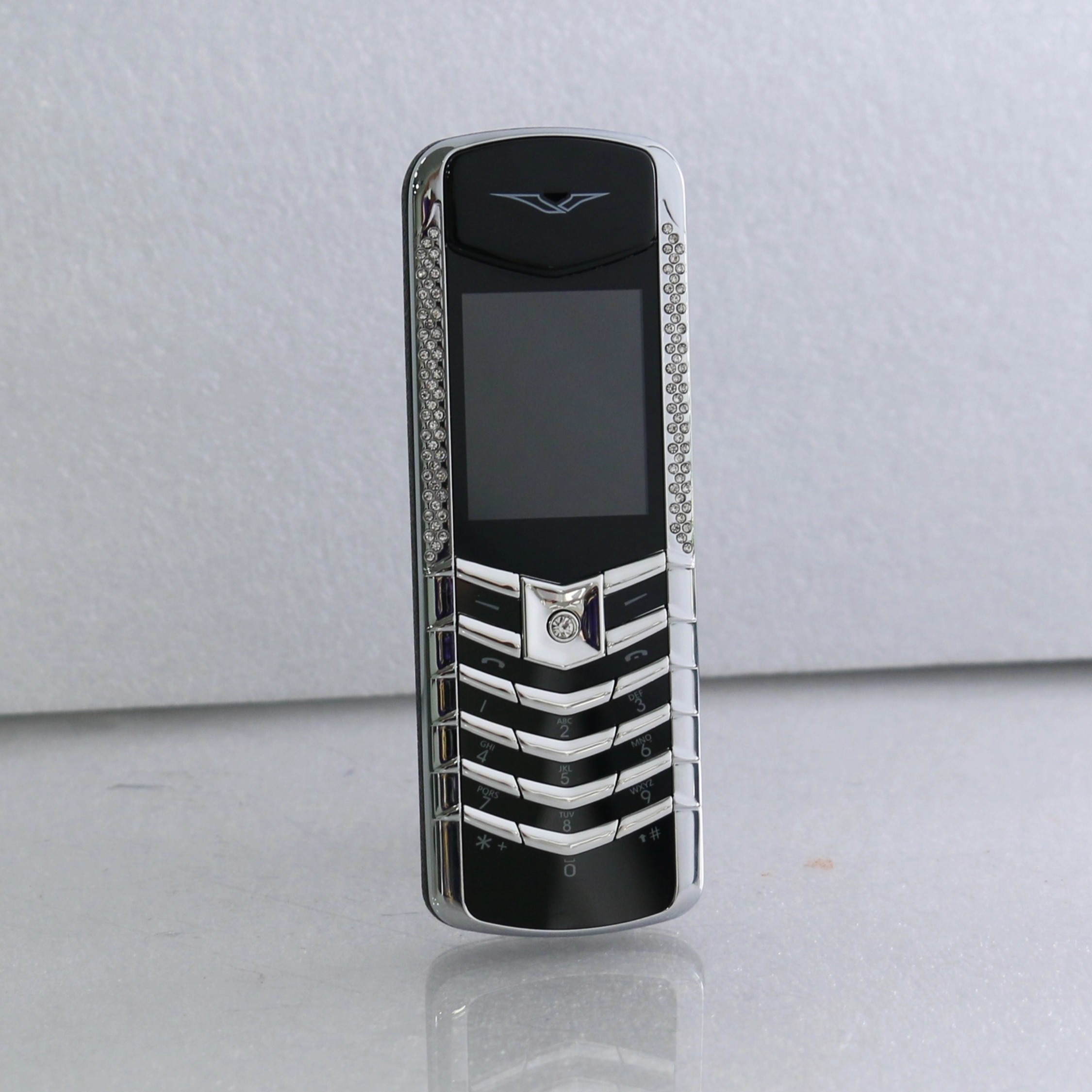 Assinatura clássica do telefone móvel para idosos ultra fino dois cartões sim trocador de voz bluetooth dial botão blacklist portátil: Prateado / Pacote 1 1