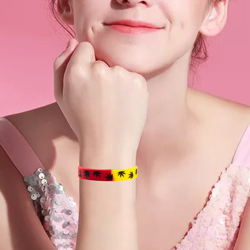 Unisex Leaves Printed Silicone Bracelet Bangles Unisex Rubber Wristband Jewelry