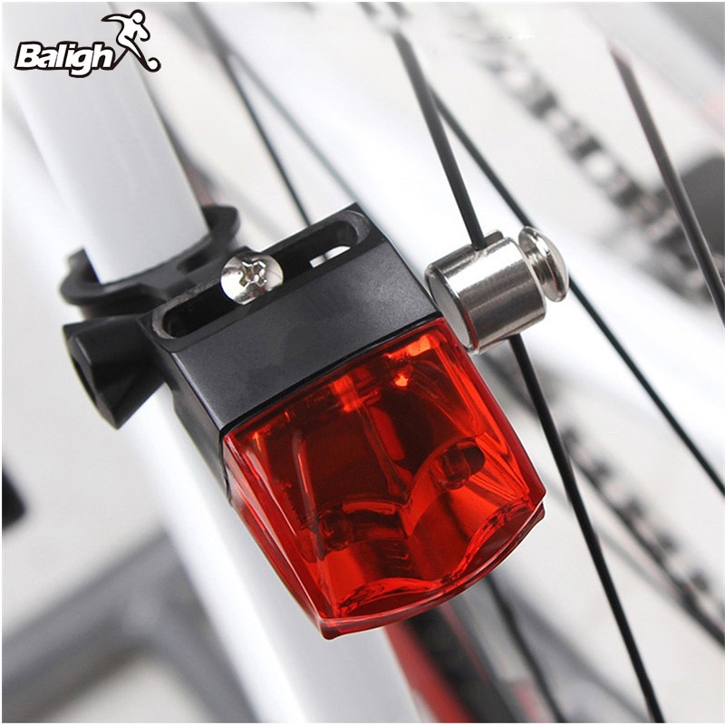 Balight Fahrrad Zubehör Fahrrad Lichter Induktion Schwanz Licht Fahrrad Warnung Lampe Magnetische Erzeugen Wasserdichte Rücklicht