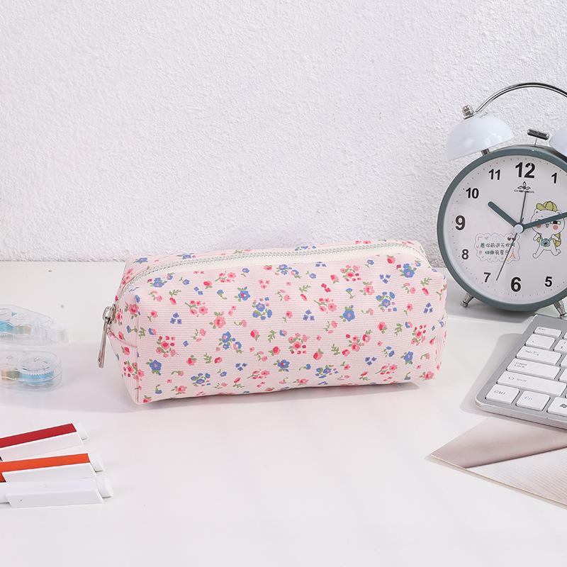 Cute Printed Pencil Case Aesthetic Retro Floral Pencil Pouch Flower Cosmetic Bag Large Capacity Stationery Organizer Supplies: WHITE