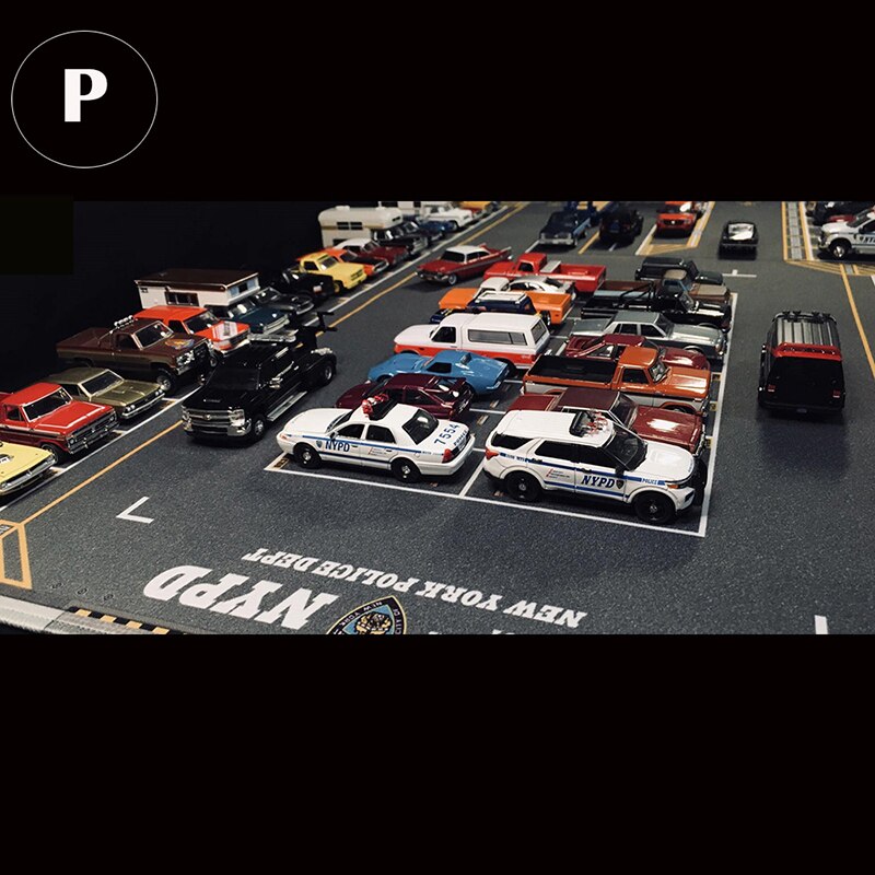 Model Car 1:64 Parking Lot Mat Vehicle Display Large Garage Mouse Pad Table Mat Vehicle Display Station