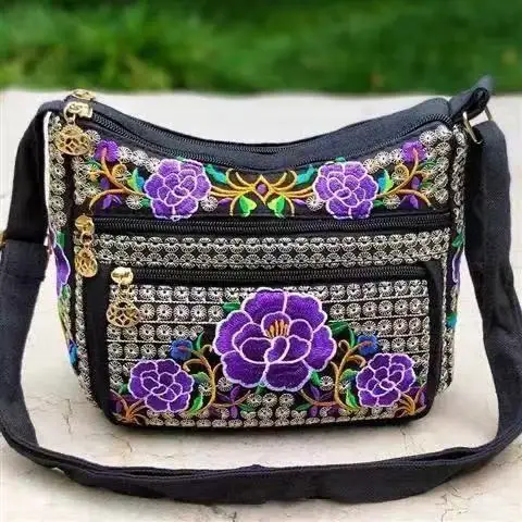 Sac de Style ethnique du Yunnan, sac à bandoulière brodé pour femmes, sacs à bandoulière entièrement brodés pour dames: Ivoire
