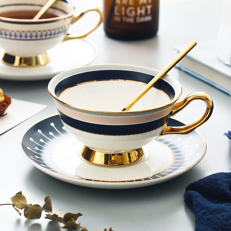 Tazas y platillos de porcelana blanca, juego de té Simple de cerámica, Tazas de café de moderno Para cafetería: style2