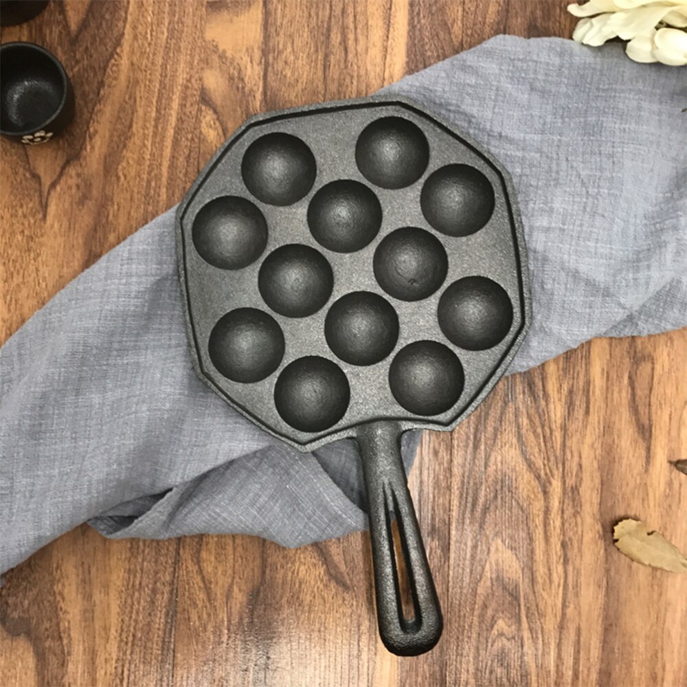 Takoyaki Pan 12 Molds Cast Iron Takoyaki Maker Skillet Japanese Octopus Meat Mold No-stick Baking Tray for Octopus Balls