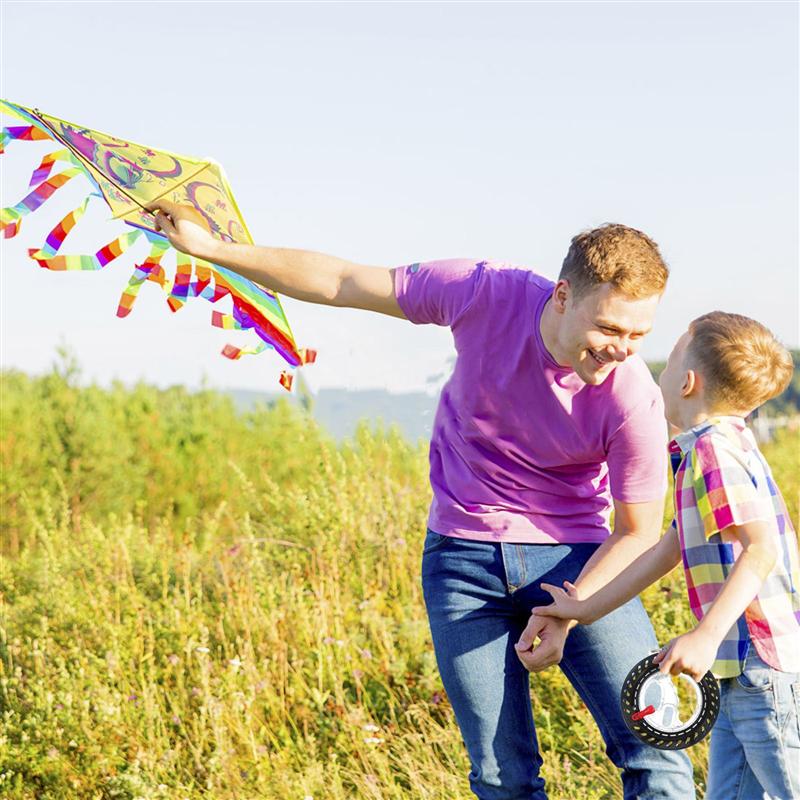 1Pc Kite String Kite Reel Winder Outdoor Kite Accessories for Flying Kites (Black)