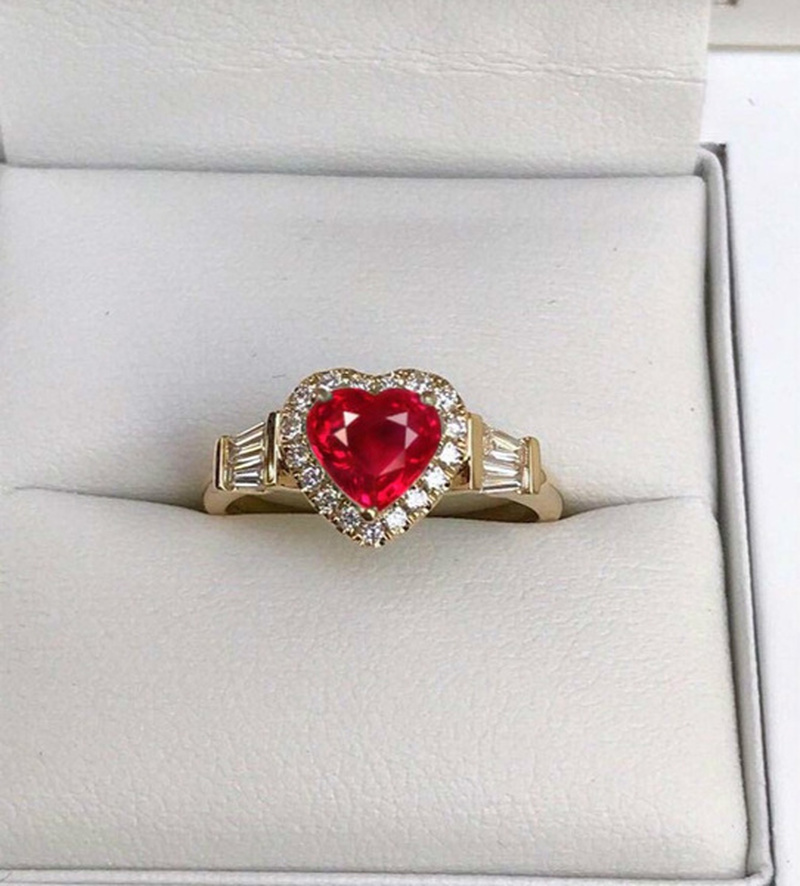 Elegante Edle Gold Farbe Herz Ring für Frauen Eingelegten Weißen Zirkon Steine Hochzeit Ringe Braut Engagement Schmuck