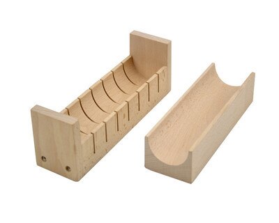 DIY Wooden Sushi Maker Equipment Kit Practical Bread Cheese Meat Food Cutter Form Maker Cooking Tools Kitchen Resturant LA407: round and semicircle