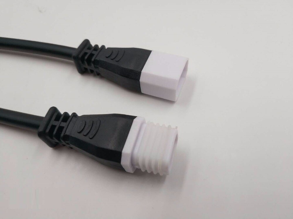 IP65 Impermeabile Connettore di Alta Qualità spillo Maschio Femmina coppie DC Nero colore Bianco portato maschio e femmina Applicabile 0.5mm