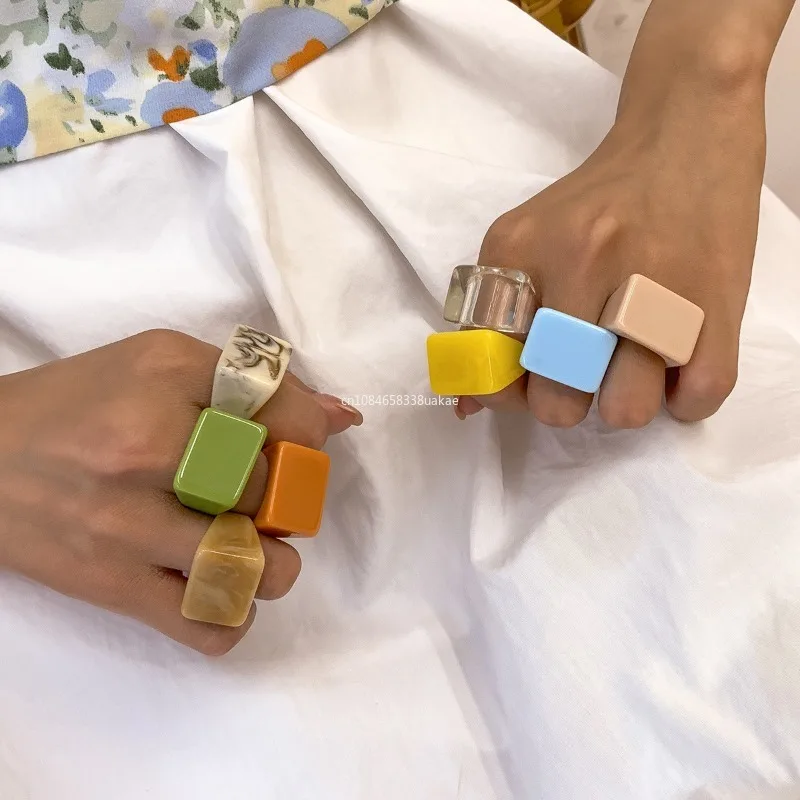 Anillo de plástico geométrico cuadrado grande y atrevido para mujer, anillos de dedo Knukle para mujer, anillo grueso de acrílico de colores sólidos simples, de joyería para niñas