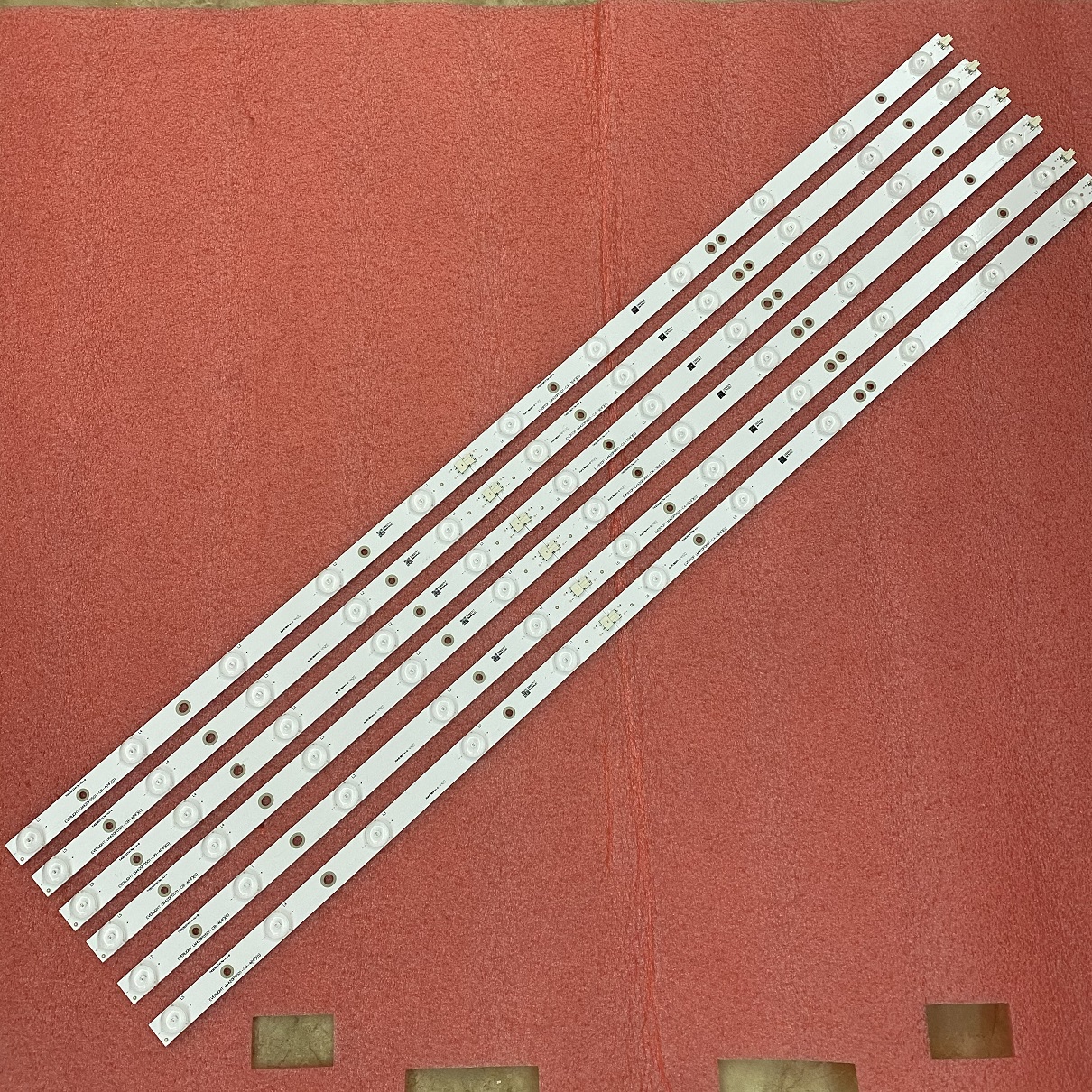 LED backlight strip(12)for 42PFL3208H 42PFL3018T 42PFL3108K/12 42PFL3508G/78 42PFL3188H/12 42PFL3218K 42PFL3108H TPT420H2-HVN04