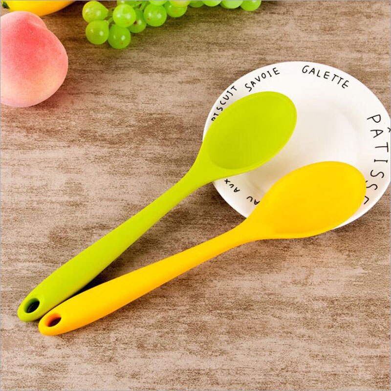 Household Silicone Spoon Heat Resistant Easy To Clean Non-Stick Spoons Kitchenware Salad Spoon Kitchen Scoop Tableware Tools