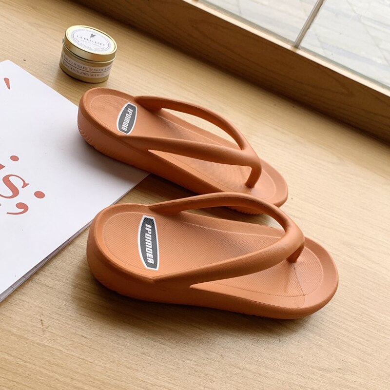 Casual kvinners skinnflip flops sommer rundt hode damer hvite strandsko sklisikre tykke svarte tøfler kvinne