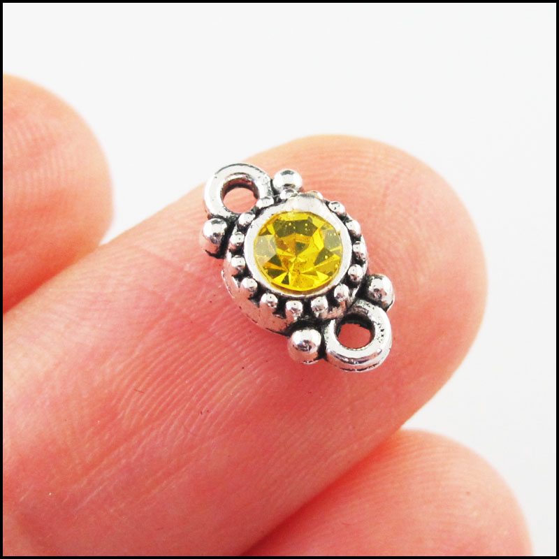 30 pièces cristal mélangé tibétain argent plaqué rond fleur charmes connecteurs 6.5x11.5mm: Imitation plaquée rhodium