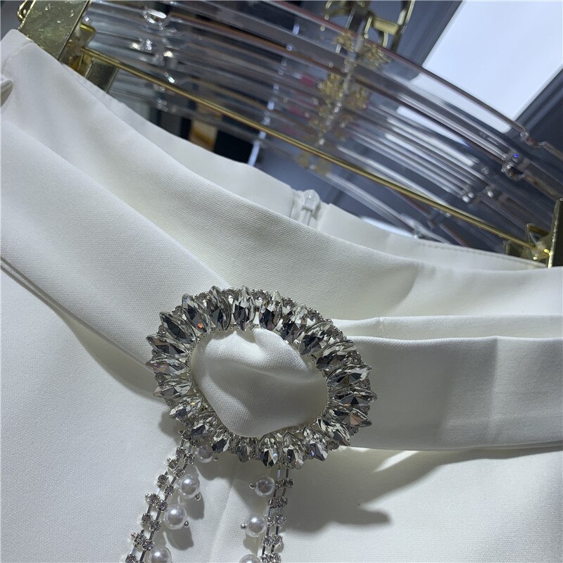 Short trapèze blanc à jambes larges pour femme, tenue assortie avec tout, pantalon court , printemps été 2022