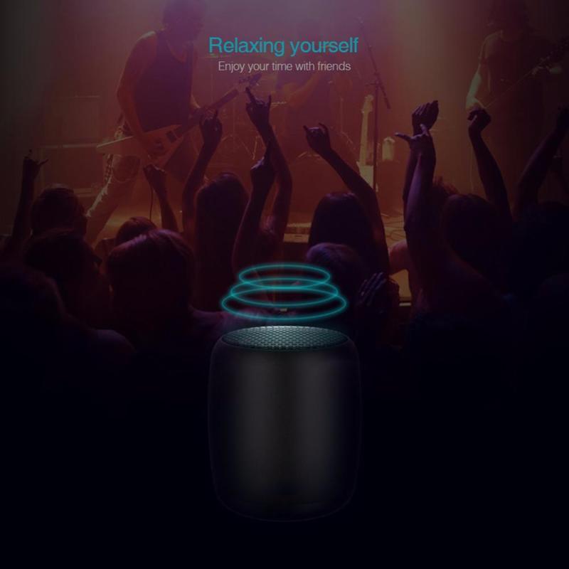 Mini Loudspeaker Bluetooth Speaker Portable Stereo Wireless Selfie Bluetooth Speaker Remote Mic Built-in Control Music Hand P6X7