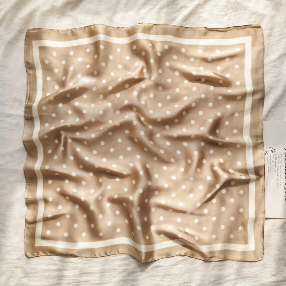 70 * 70ins Lente Zomer Sjaal Kleine Vierkante Sjaal Vrouwelijke Koreaanse Artistieke Decoratieve Polka Dot Vrouwen Halsdoek Sjaal