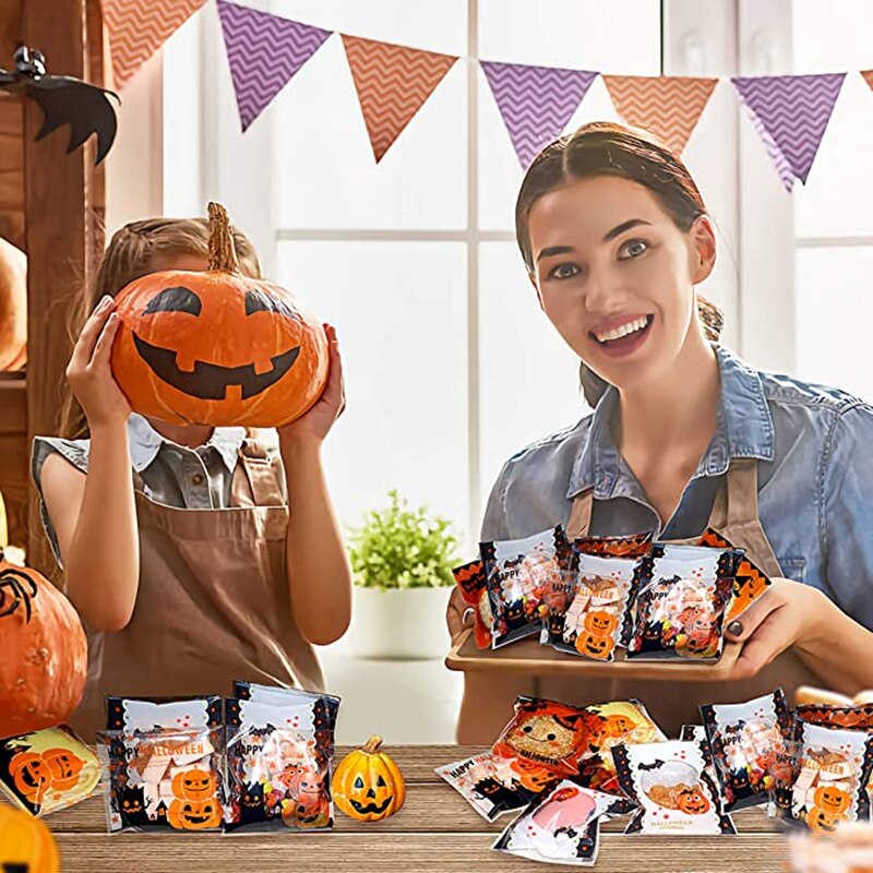 50/100 kpl halloween karkkipussi keksipusseja keksejä välipala muovipakkauspusseja halloween-juhlien sisustustarvikkeita