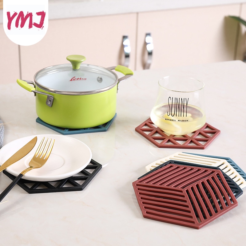 Set de table en Silicone, 1 pièce, dessous de verre isolant à la chaleur, tapis Simple, pour la décoration de la maison, pour bureau