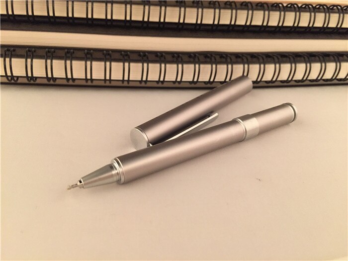 Japan's original Muji aluminum short pocket fountain pen gel pen ink