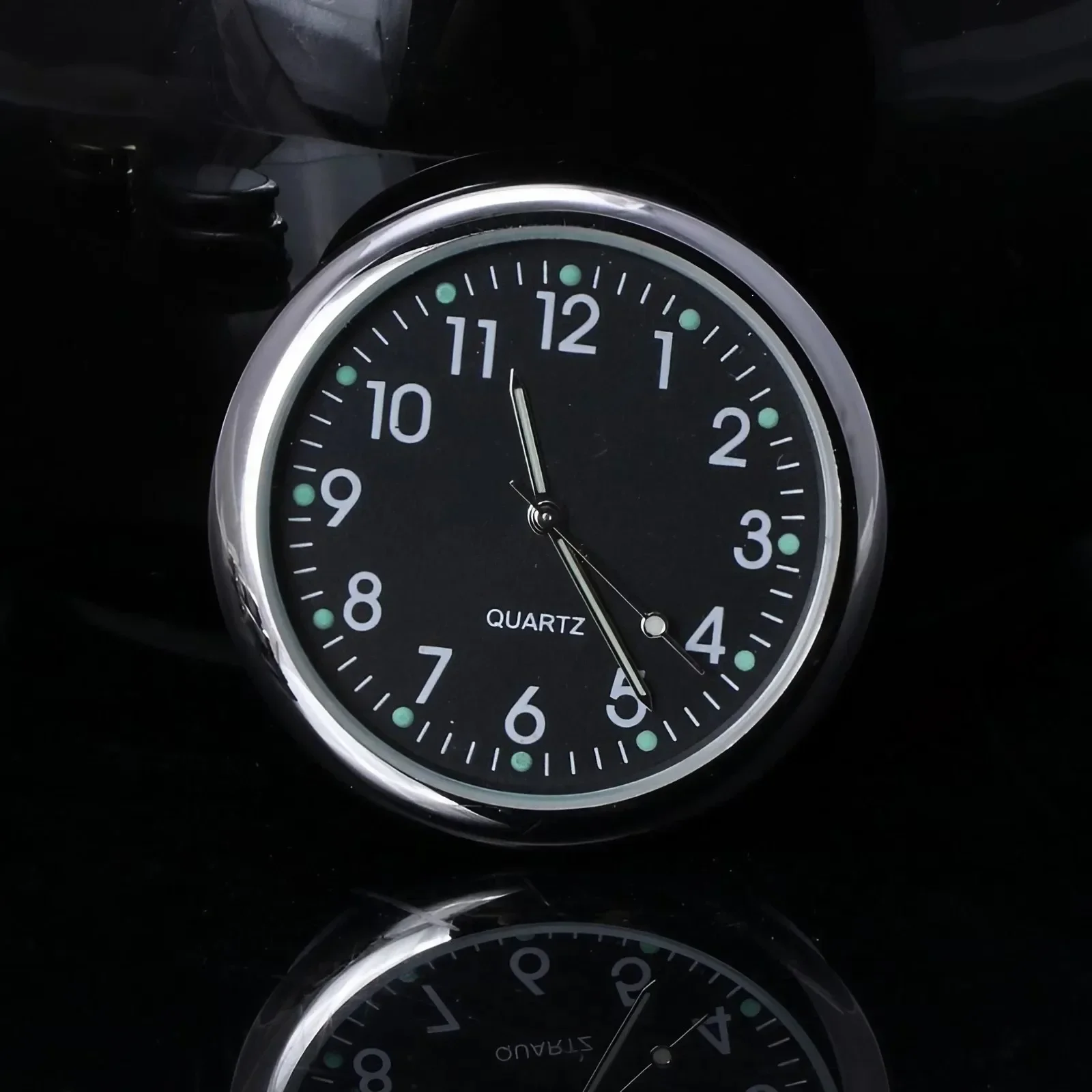 Horloge ronde universelle pour voiture, bâton sur tableau de bord LED, décoration pour SUV et accessoires d'intérieur de véhicule