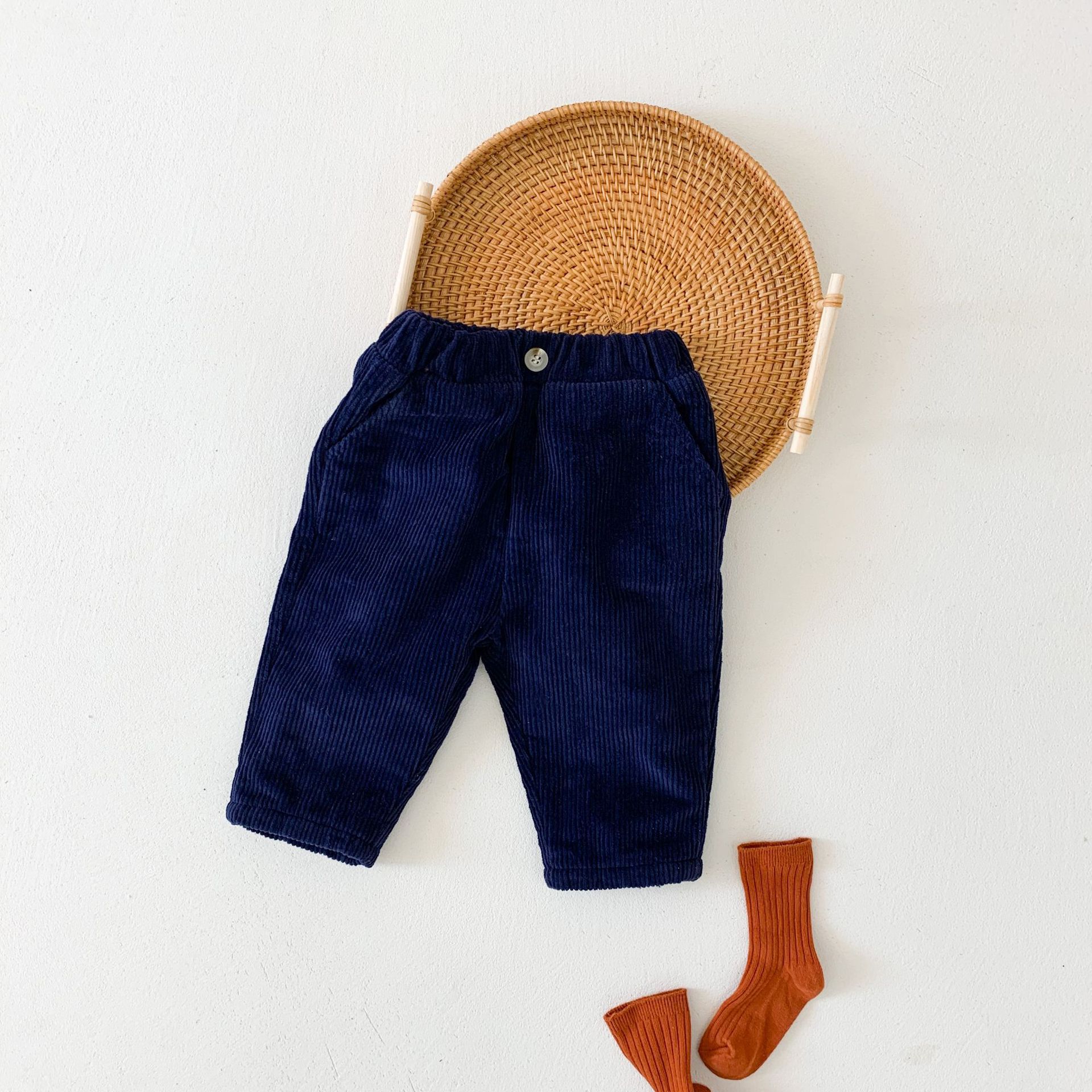 Kinderen casual elastische taille pure katoenen corduroy broek baby effen kleur plus fluwelen broek jongens en meisjes winter warme broek
