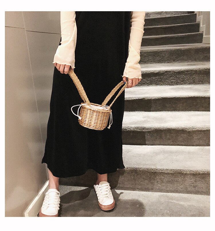 Vintage Women Barrel-shaped Rattan Knitting Handbags Ladies Casual Solid Drawstring Handbags Girls Handmade Bags