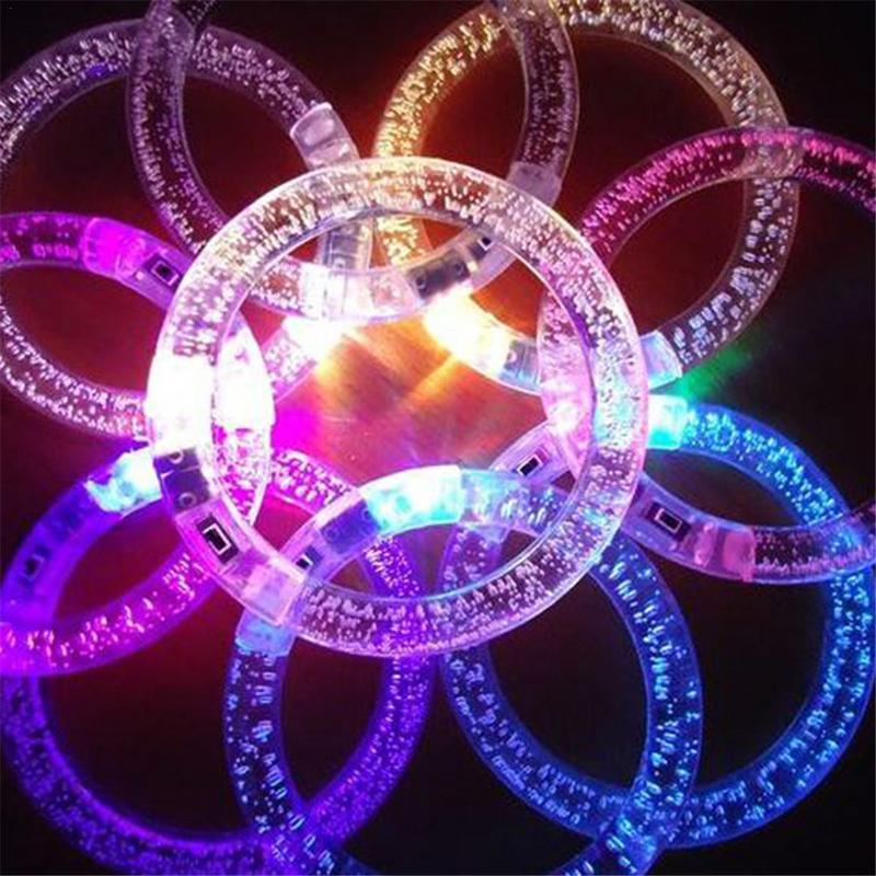 Oplichtende armband van acryl, flitsende led, lichtgevende elektronische armband, lichtgevende armband, speelgoed voor kerstmis