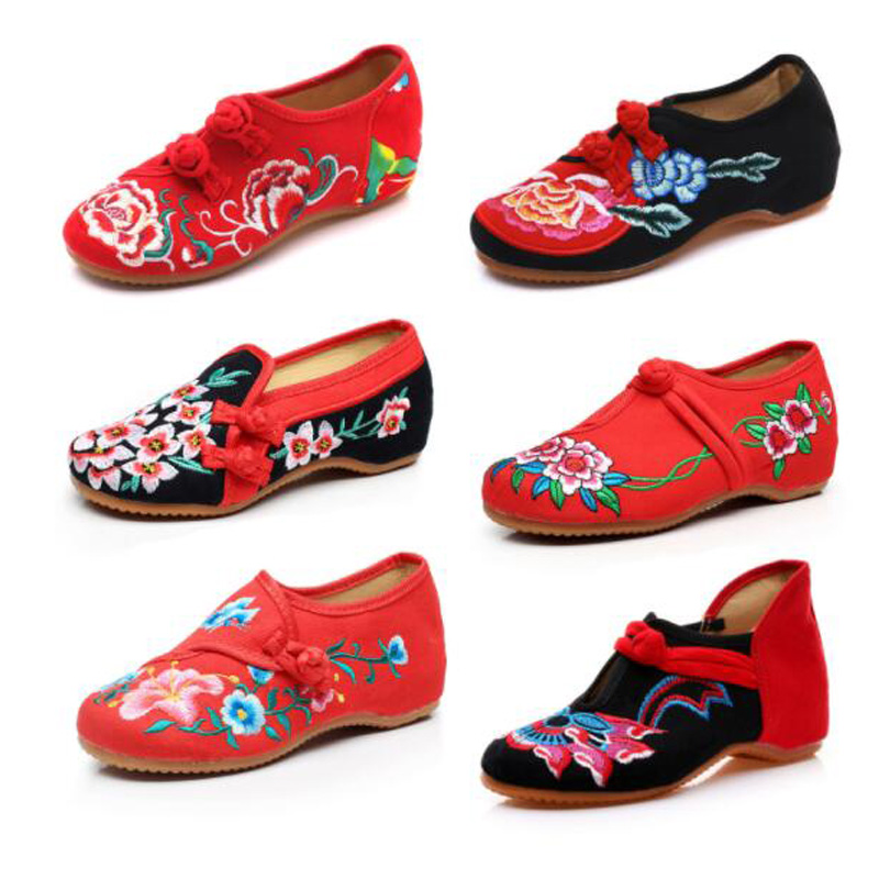 Zapatos chinos mujeres bordado tela pisos flor bordado viejo Peking lona Casual baile Ballets zapatos de la suerte de liquidación