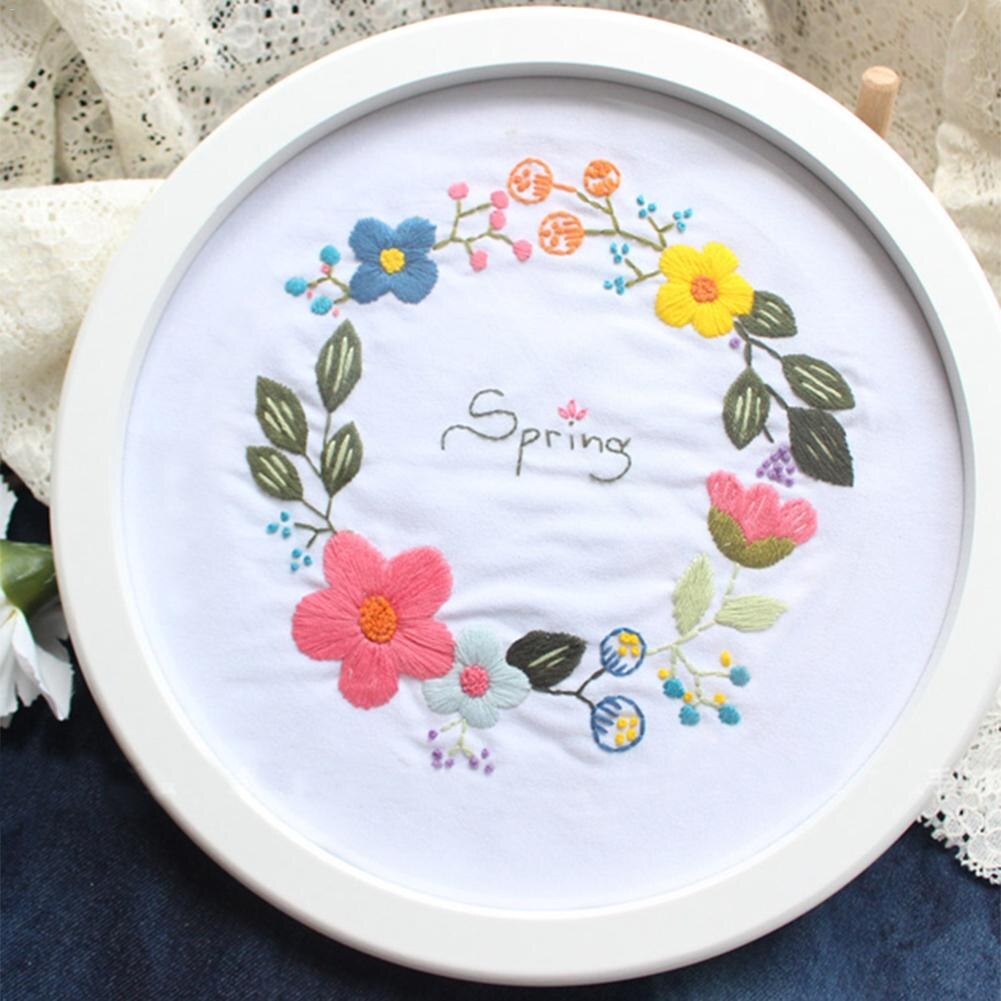 Crafts Magic Embroidery Pen Embroidery Needle Weaving Tool Fancy Home Decoration Sewing