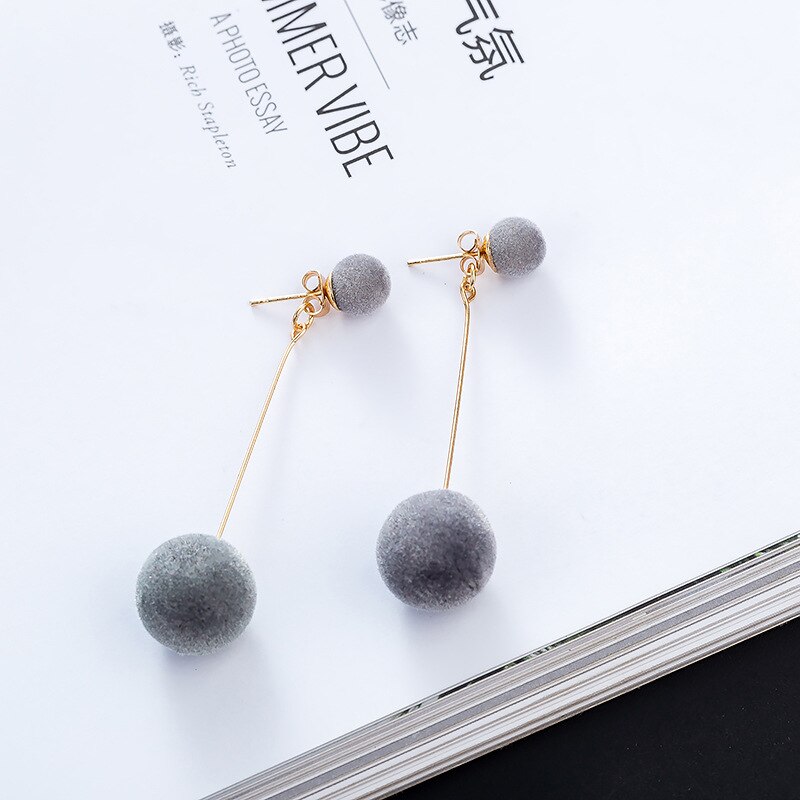 Pendiente colgante de bola de pelo dulce coreano para mujer, joyería de cristal rosa y rojo, personalidad femenina, Brincos de piel de felpa rosa Simple: Color amarillo dorado claro
