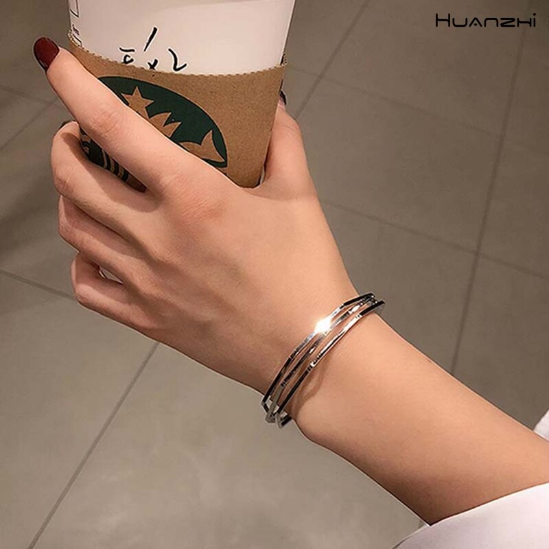 Huanzhi Gold Geometrische Multi-layer Opening Armband Metaal Koper Ruit Stereoscopische Overdrijving Armband