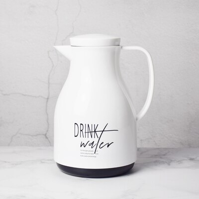 Nórdico simple viento pequeño aislamiento fresco hervidor revestimiento de vidrio termo hogar exterior viaje termo botella 900 ml: 01 Style