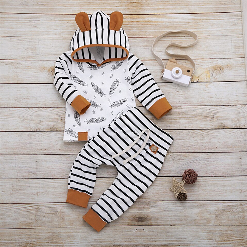Babytøj til nyfødt baby dreng pige tøj fjer t-shirt toppe stribede bukser tøj outfits sæt vetement enfant fille