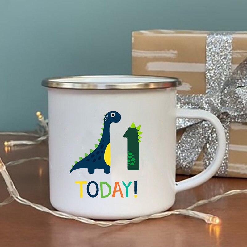 Dinosaurier Geburtstag Anzahl Drucken Becher Kreative Wasser Saft Tasse Trinken Nachtisch Milch Emaille Becher Griff Getränk freundlicher Geburtstag: XH1793-A015WH-8