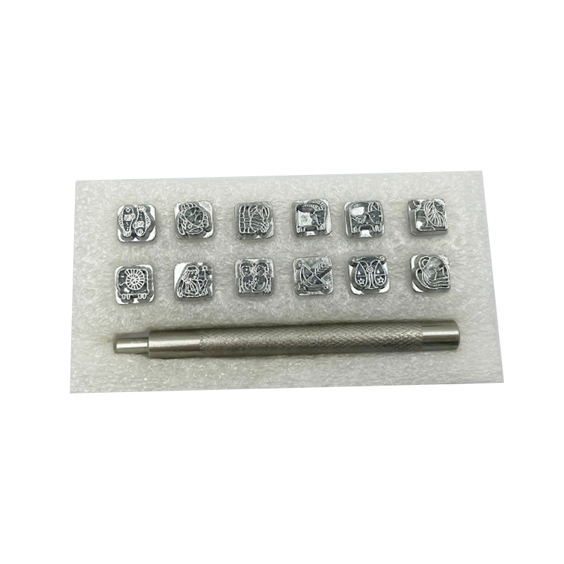 Juego de sellos de Metal, herramienta de troquel de estampado con 52 letras y 10 números para artesanía de cuero, grabado en relieve de cuero curtido vegetal DIY: Gris claro