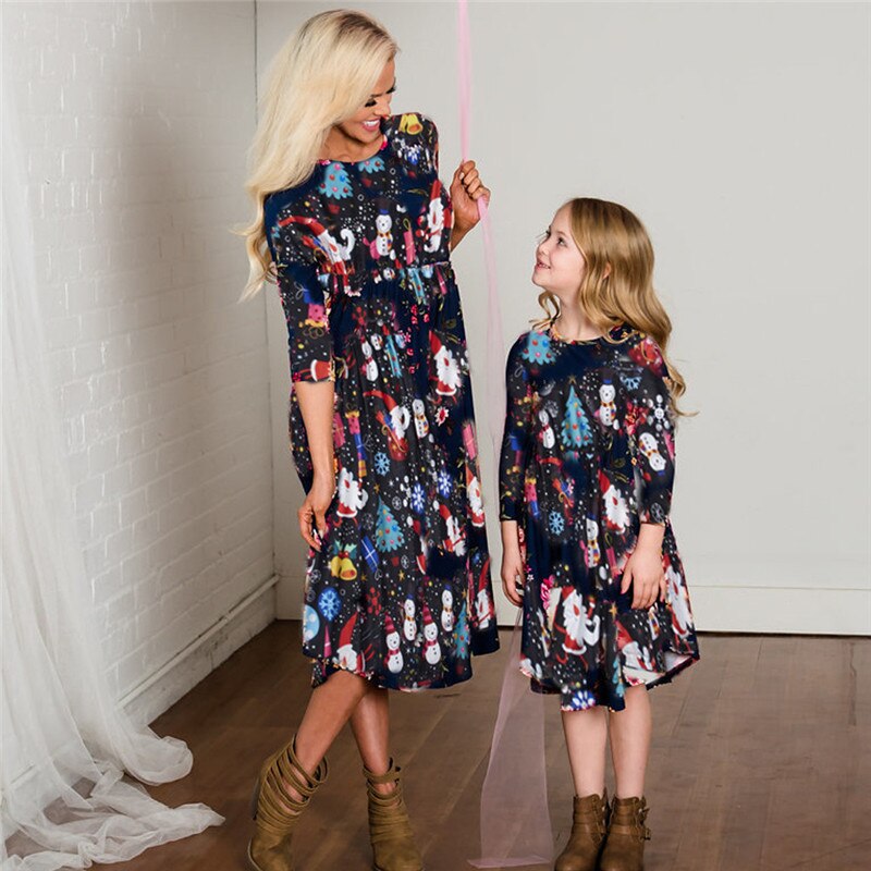 Moeder dochter jurken voor mama en me bijpassende kleding family look outfits mom meisje jurk vintage lange moeder kerst C0645